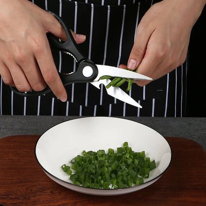Laser Damascus Pattern Utility Kitchen Knife Set – This high-quality stainless steel collection features a precision chef's knife, integrated kitchen scissors, and a sharpening rod, delivering exceptional slicing performanc