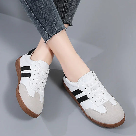 Women's Spring Platform Sneakers – This chic, vulcanized casual flats blend comfort with trend-setting style for an effortlessly modern look.